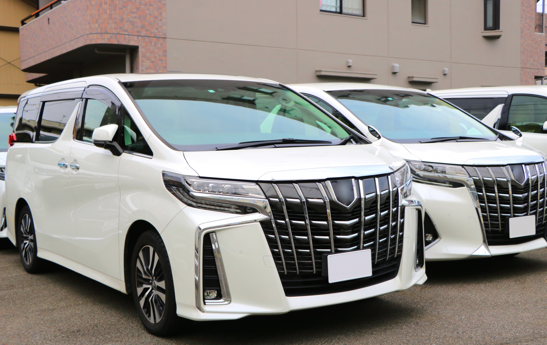4. 人気ミニバンの買取価格比較